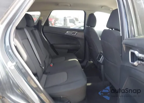 2025 Kia Sportage Hybrid Lx z USA, uszkodzony, nr VIN KNDPU3DGXS7238718